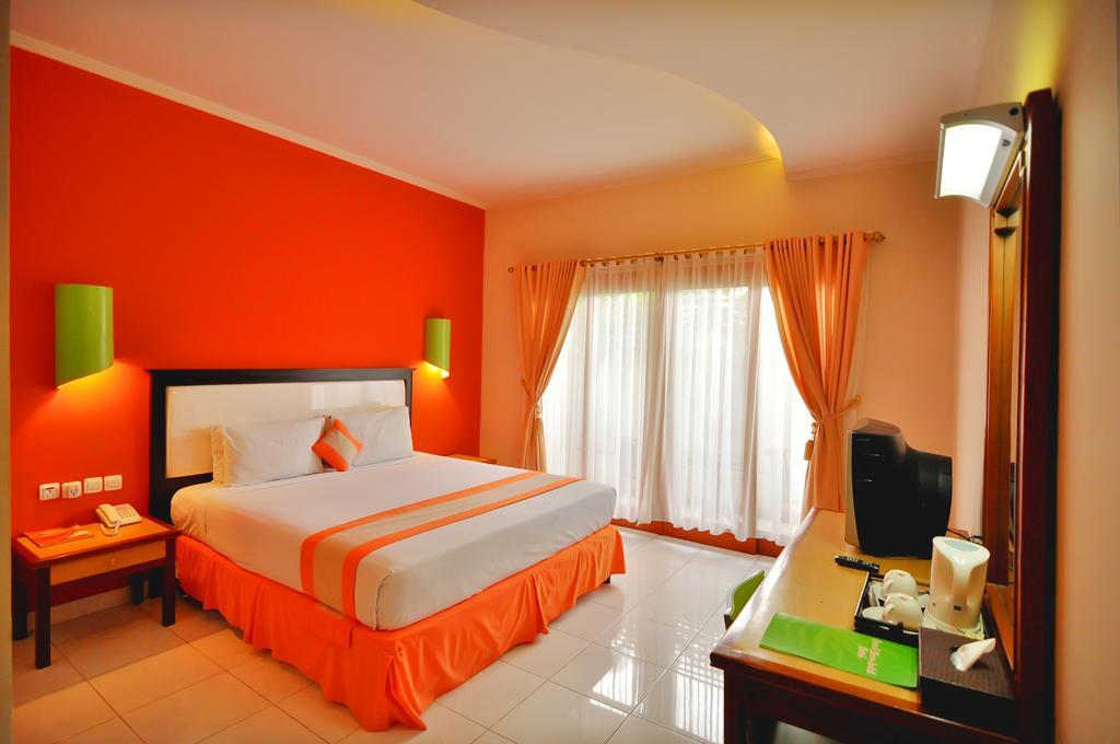 Grand Sinar Indah Hotel Легиан Екстериор снимка